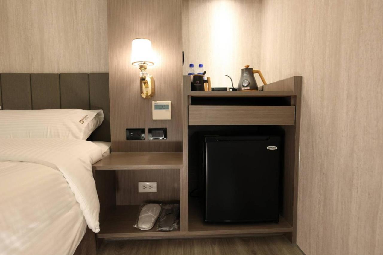 Hualien Pink Corner Hotel Екстер'єр фото