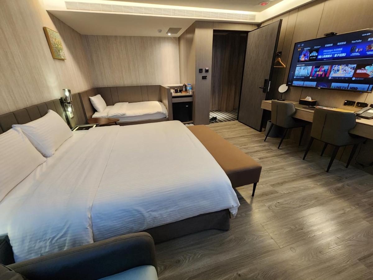 Hualien Pink Corner Hotel Екстер'єр фото