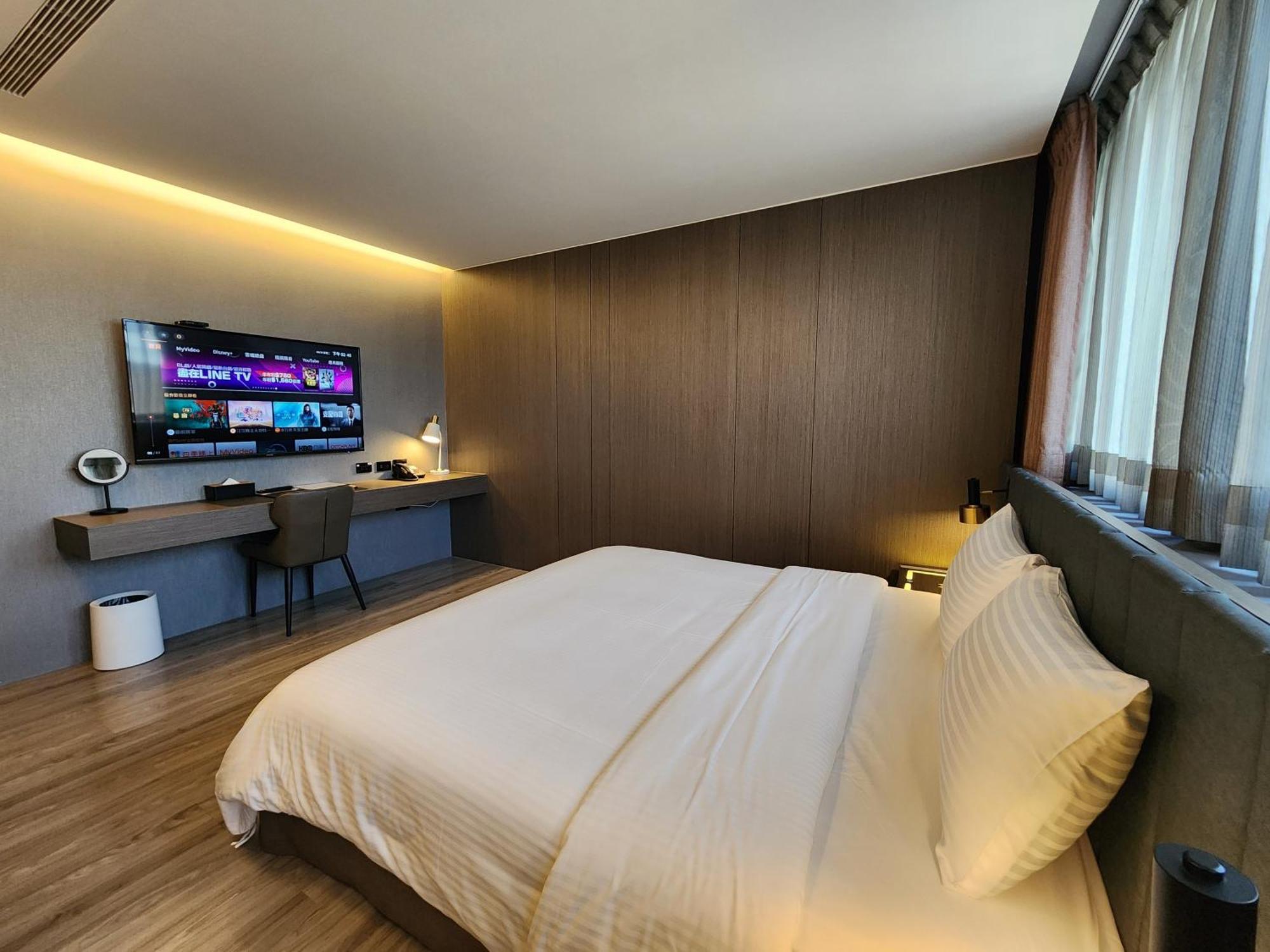 Hualien Pink Corner Hotel Екстер'єр фото